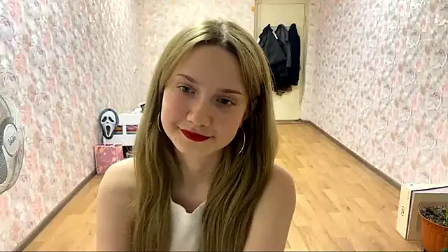 BerneiiceNases online show from February 28, 3:57 pm