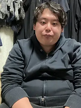 Snapshot of 82no_heya chatting on March 22, 4:32 pm 82no heya online show from March 22, 4:32 pm