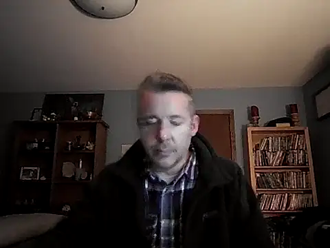 chrisw8140 online show from February 10, 4:49 am