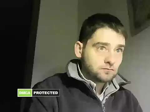 Snapshot of 007mark5xl chatting on March 27, 6:18 pm 007mark5xl online show from March 27, 6:18 pm