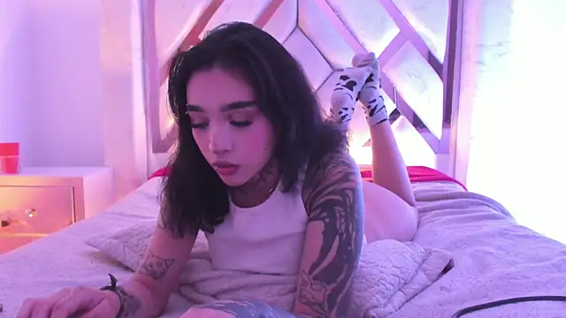 iriis online show from June 5, 12:17 am