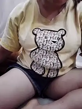Snapshot of Zoe-666 chatting on February 18, 2:29 am Zoe-666 online show from February 18, 2:29 am