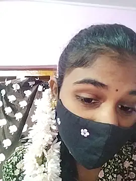 Tamil Hot RoyalQueen online show from February 8, 4:21 pm