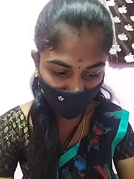 Tamil Hot RoyalQueen online show from March 31, 5:02 pm