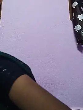 Snapshot of Tamil_Hot_RoyalQueen chatting on April 19, 6:21 pm Tamil Hot RoyalQueen online show from April 19, 6:21 pm