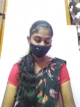 Snapshot of Tamil_Hot_RoyalQueen chatting on April 20, 4:54 pm Tamil Hot RoyalQueen online show from April 20, 4:54 pm