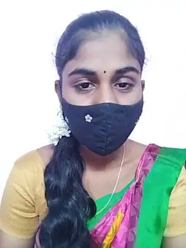 Snapshot of Tamil_Hot_RoyalQueen chatting on April 26, 4:26 pm Tamil Hot RoyalQueen online show from April 26, 4:26 pm