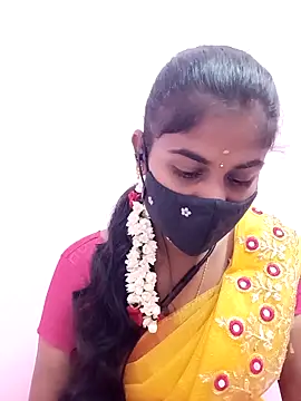 Snapshot of Tamil_Hot_RoyalQueen chatting on May 9, 4:12 pm Tamil Hot RoyalQueen online show from May 9, 4:12 pm