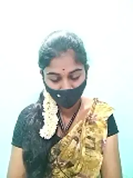 Snapshot of Tamil_Hot_RoyalQueen chatting on May 30, 4:04 pm Tamil Hot RoyalQueen online show from May 30, 4:04 pm