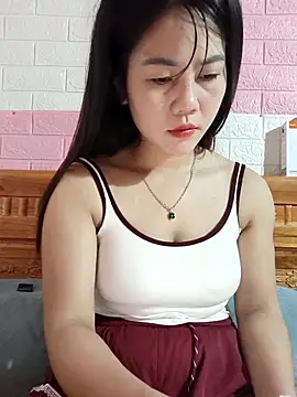 Snapshot of Ngocmai_lazdy chatting on May 27, 11:35 pm Ngocmai lazdy online show from May 27, 11:35 pm