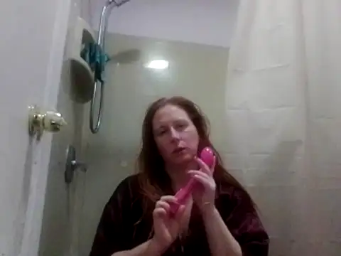 Snapshot of Annafun321 chatting on February 11, 2:33 pm Annafun321 online show from February 11, 2:33 pm