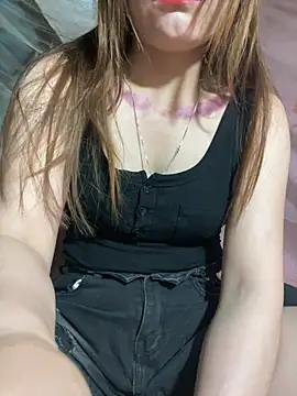 natra0033 online show from June 8, 11:49 pm