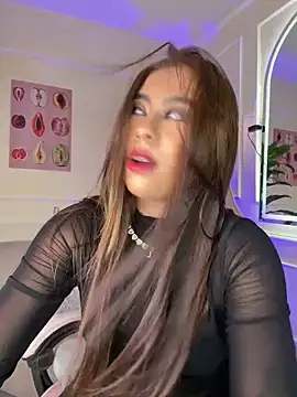 Snapshot of ThamaraGen_ chatting on May 9, 11:43 pm ThamaraGen online show from May 9, 11:43 pm