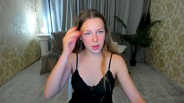 LilyBlakee online show from February 5, 6:12 pm