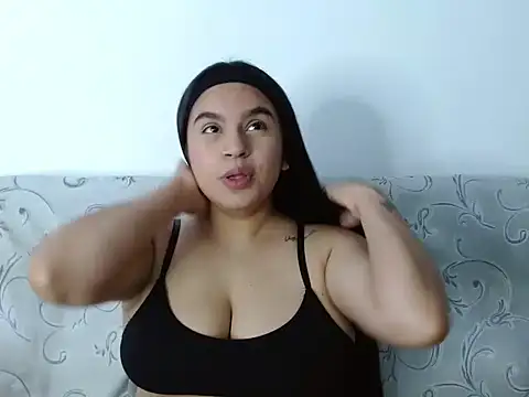 maite saens1 online show from April 24, 10:50 am