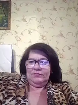 NysiOlsen online show from March 12, 8:15 pm