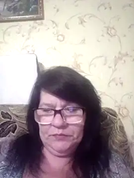 NysiOlsen online show from May 8, 5:18 pm