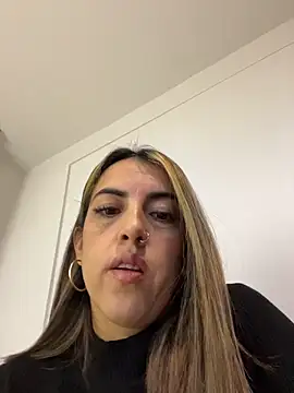 Paulinaa bella online show from February 27, 11:38 pm