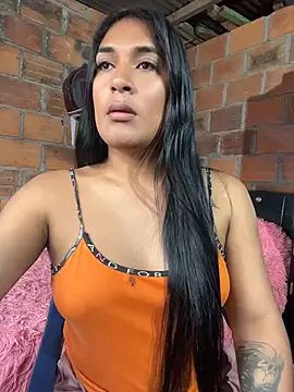 Snapshot of _sweetdanny_ chatting on June 7, 6:44 pm sweetdanny online show from June 7, 6:44 pm