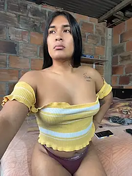 Snapshot of _sweetdanny_ chatting on July 2, 3:51 pm sweetdanny online show from July 2, 3:51 pm