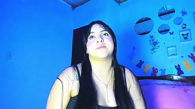 Penelopeflame18 online show from April 8, 12:43 am