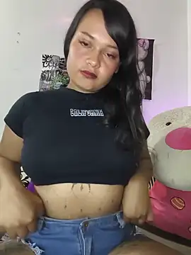 ebonysummer  online show from June 6, 4:39 am