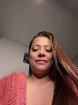 Pretty  Milf online show from April 19, 9:41 am