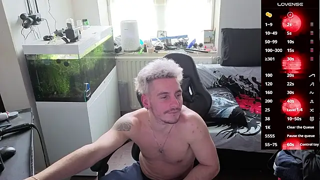 Rayzel White online show from March 7, 1:08 pm