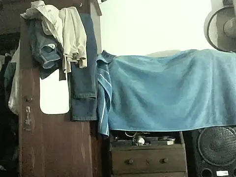 Snapshot of guevo14cm3 chatting on March 3, 3:01 am guevo14cm3 online show from March 3, 3:01 am