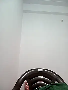 Your-Sasha7 online show from March 17, 6:06 am