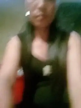 Snapshot of Diana-02 chatting on May 22, 11:27 am Diana-02 online show from May 22, 11:27 am