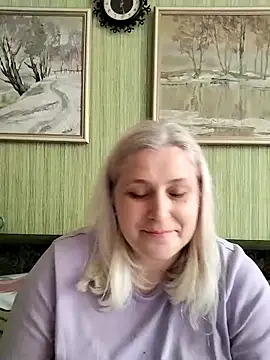 Snapshot of NyushaLollipop chatting on April 29, 9:24 am NyushaLollipop online show from April 29, 9:24 am