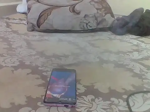Snapshot of siphestripz chatting on April 29, 11:58 am siphestripz online show from April 29, 11:58 am