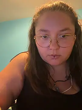 Snapshot of _maracr19_ chatting on May 25, 2:34 pm maracr19 online show from May 25, 2:34 pm
