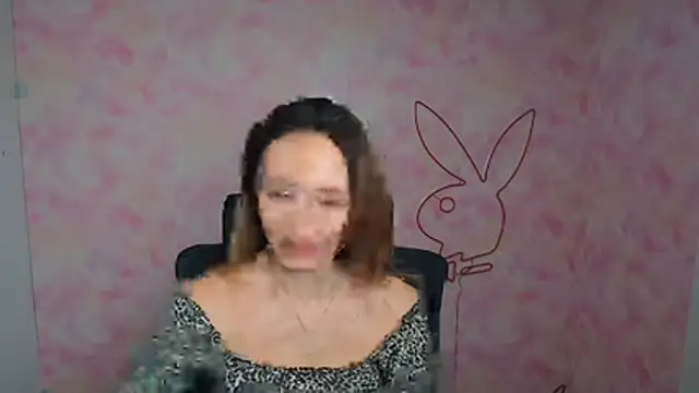 Snapshot of Diana_Sweeet_ chatting on February 19, 6:42 am Diana Sweeet online show from February 19, 6:42 am