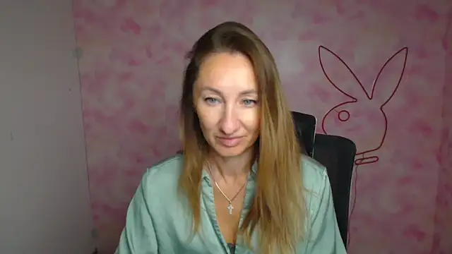 Diana Sweeet  online show from March 23, 6:17 am