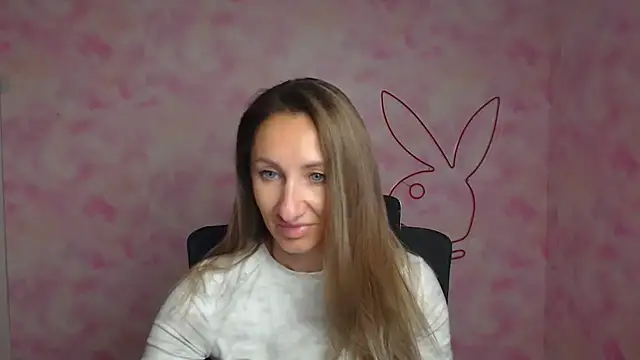 Diana Sweeet  online show from March 29, 5:29 am