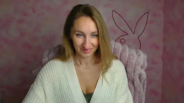 Diana Sweeet  online show from April 21, 5:25 am