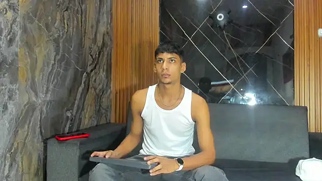 ALEX KEITH26 online show from January 19, 11:47 am