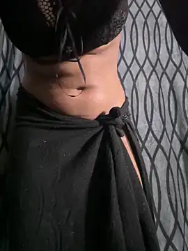 Snapshot of Sassyreyaaa chatting on April 4, 7:22 pm Sassyreyaaa online show from April 4, 7:22 pm