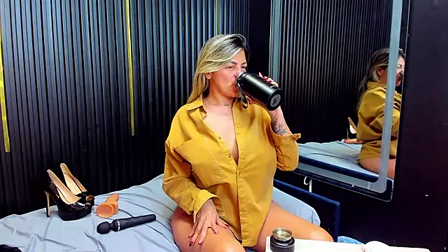 Gabby santos  online show from February 3, 1:16 pm