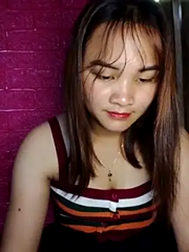 Lisakeem online show from April 22, 3:42 am