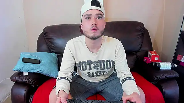 Salvattore Muller online show from April 3, 1:14 am