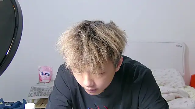 Chocolates-001 online show from July 21, 1:13 pm