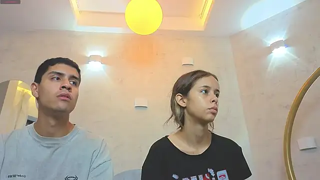Snapshot of bastian_and_samantha chatting on May 12, 3:25 am bastian and samantha online show from May 12, 3:25 am