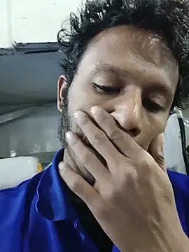 Snapshot of stylee_satheesh chatting on July 6, 11:18 pm stylee satheesh online show from July 6, 11:18 pm