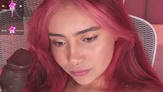 Dakota velvet  online show from March 4, 12:33 pm