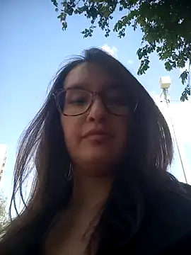 Snapshot of Karla-giraldo_1 chatting on February 26, 3:00 pm Karla-giraldo 1 online show from February 26, 3:00 pm