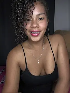 Snapshot of NovaCeleste chatting on April 28, 7:46 am NovaCeleste online show from April 28, 7:46 am