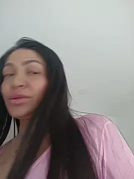Snapshot of Ina_Jody_ chatting on April 27, 8:40 pm Ina Jody online show from April 27, 8:40 pm